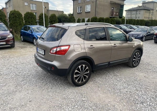 Nissan Qashqai cena 37900 przebieg: 145000, rok produkcji 2011 z Koło małe 704